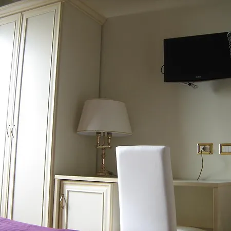 Appia Nuova Holiday